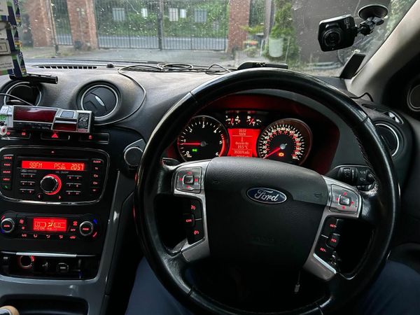 Ford Mondeo Estate, Diesel, 2011, Blue