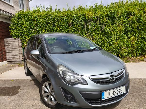 Opel Corsa Hatchback, Petrol, 2014, Silver