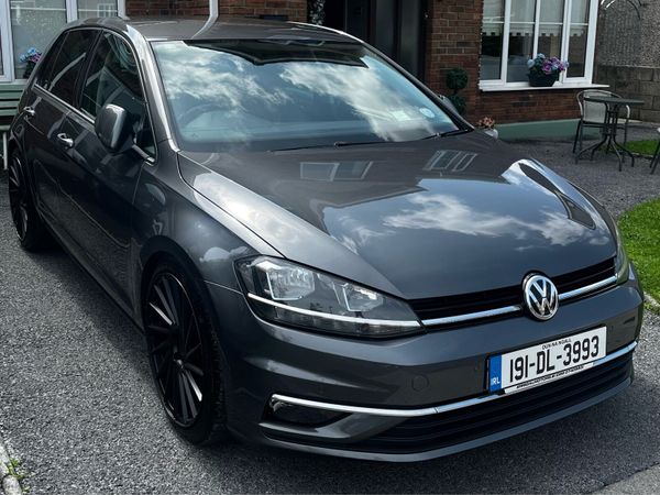 Volkswagen Golf Hatchback, Diesel, 2019, Grey
