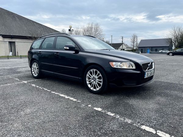 Volvo V50 Estate, Diesel, 2010, Black
