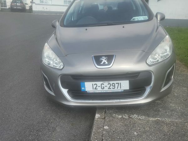 Peugeot 308 MPV, Diesel, 2012, Grey
