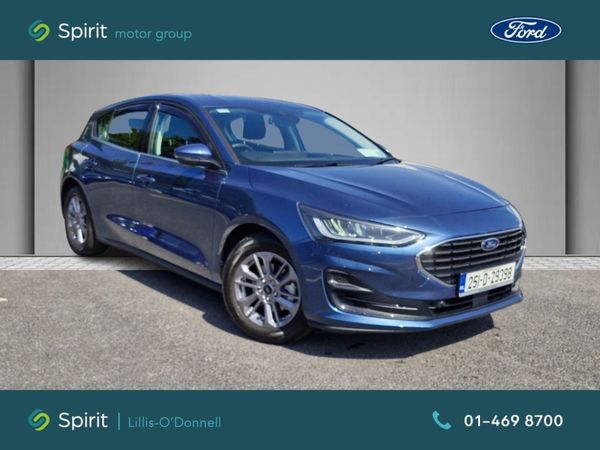 Ford Focus Hatchback, Petrol Hybrid, 2025, Blue