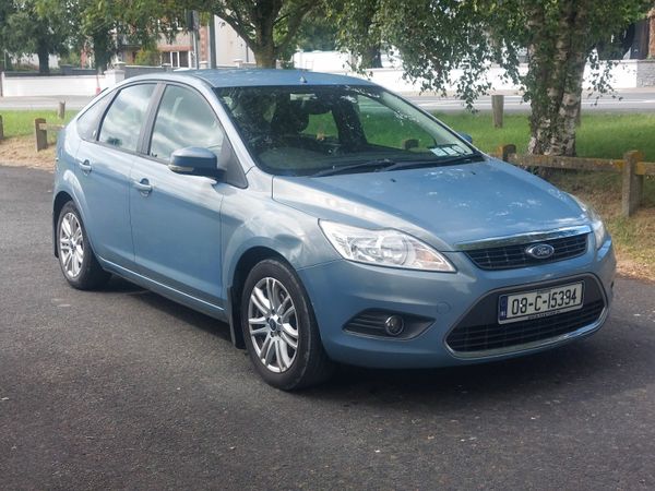 Ford Focus Hatchback, Petrol, 2008, Grey