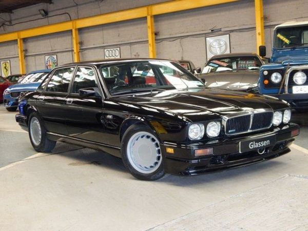 Jaguar XJ Saloon, Petrol, 1990, Black