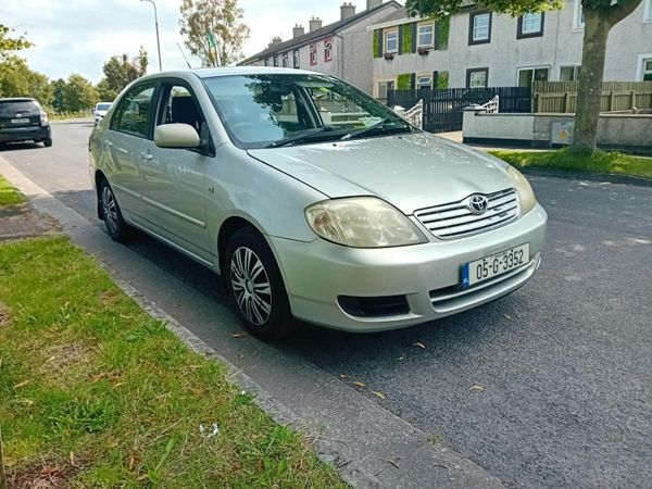 Toyota Corolla Saloon, Petrol, 2005, Silver