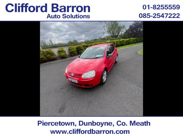 Volkswagen Golf Hatchback, Petrol, 2007, Red