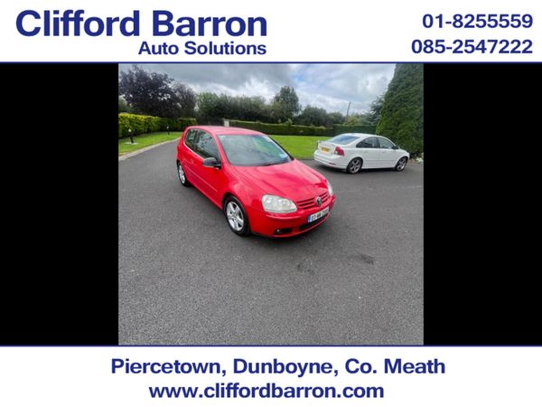 Volkswagen Golf Hatchback, Petrol, 2007, Red
