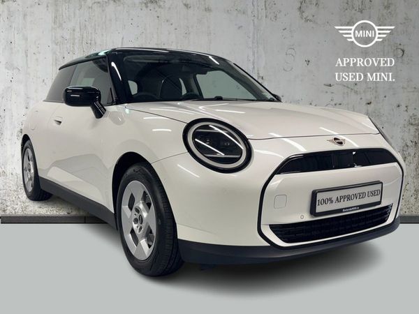 Mini Cooper Hatchback, Electric, 2024, White