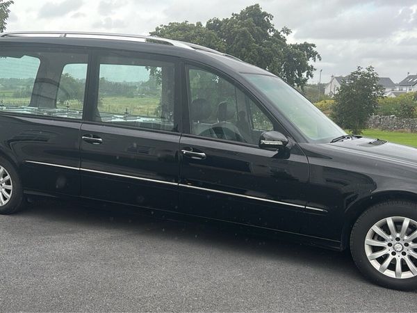 Mercedes-Benz E-Class Hearse, Diesel, 2008, Black