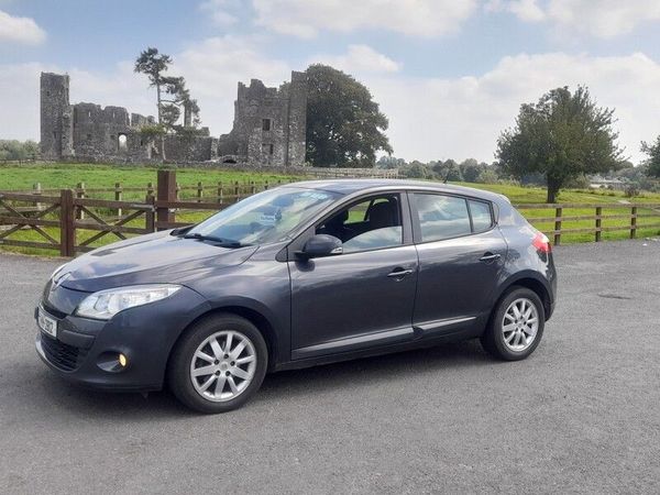 Renault Megane Hatchback, Diesel, 2011, Grey