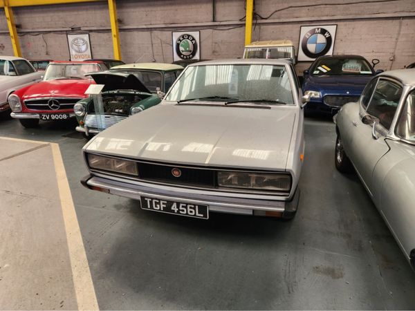 Fiat 130 Coupe, Petrol, 1973, Silver