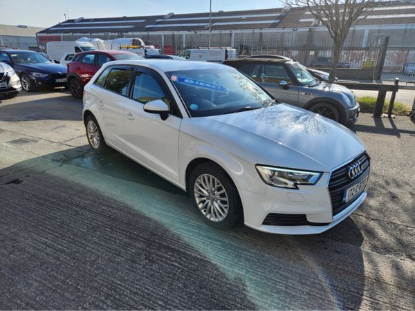 Audi A3 Hatchback, Diesel, 2017, White