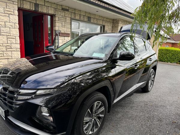 Hyundai Tucson SUV, Petrol Hybrid, 2022, Black