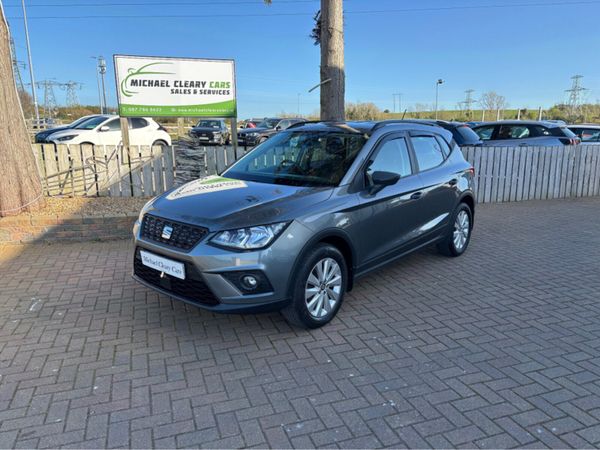 SEAT Arona Hatchback, Petrol, 2018, Grey