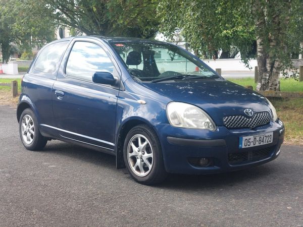 Toyota Yaris Hatchback, Petrol, 2005, Blue