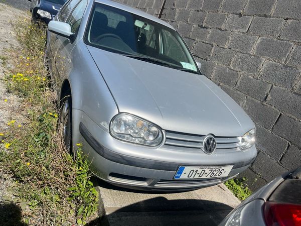 Volkswagen Golf Hatchback, Petrol, 2001, Silver
