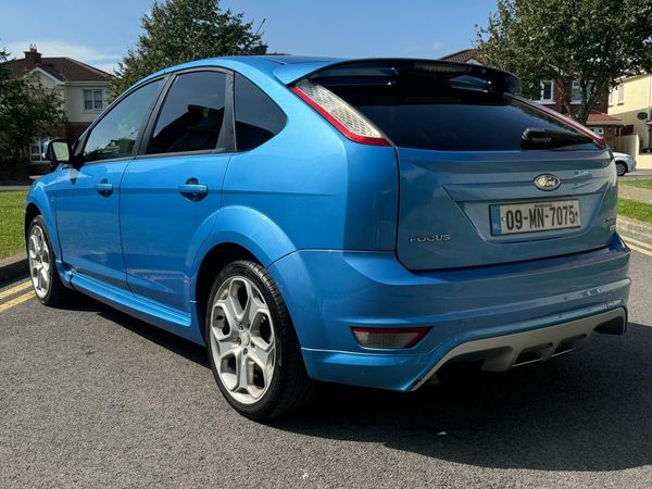 Ford Focus Hatchback, Diesel, 2009, Blue