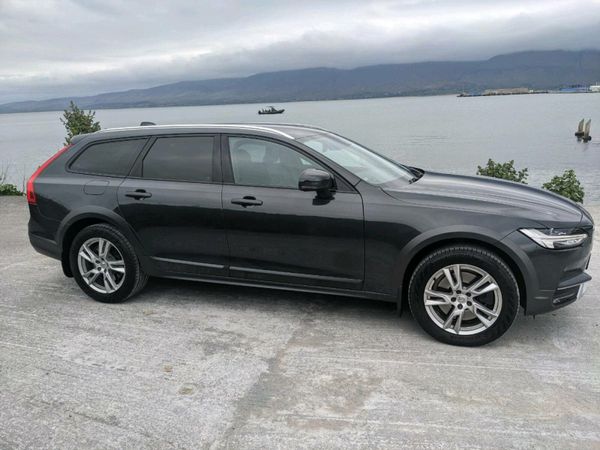 Volvo V90 Estate, Diesel, 2017, Grey