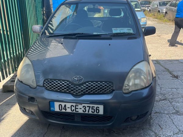 Toyota Yaris Hatchback, Petrol, 2004, Blue
