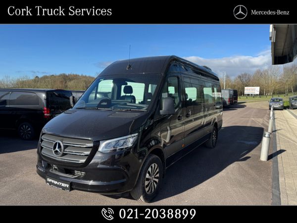 Mercedes-Benz Sprinter MPV, Diesel, 2025, Black