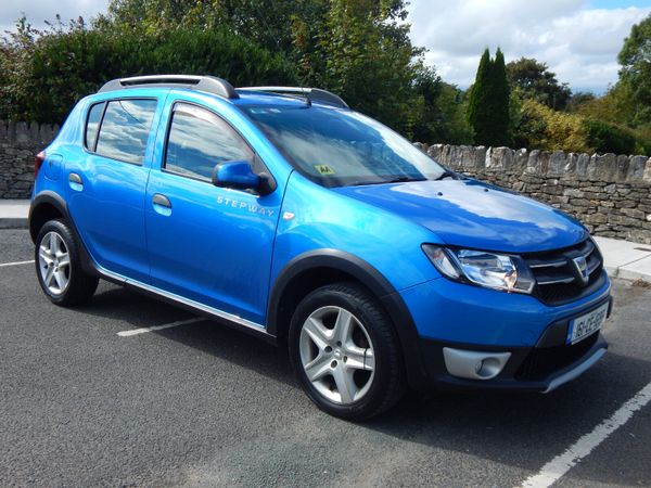 Dacia Sandero Stepway Hatchback, Diesel, 2016, Blue