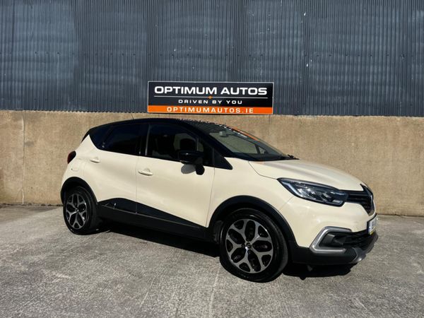 Renault Captur Hatchback, Petrol, 2019, Beige
