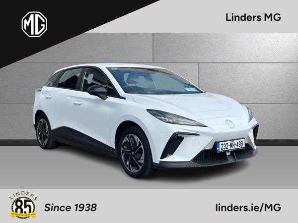 MG MG4 Hatchback, Electric, 2023, White