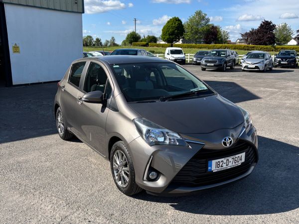 Toyota Yaris MPV, Petrol, 2018, Grey