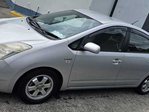 Toyota Prius Hatchback, Petrol Hybrid, 2009, Silver