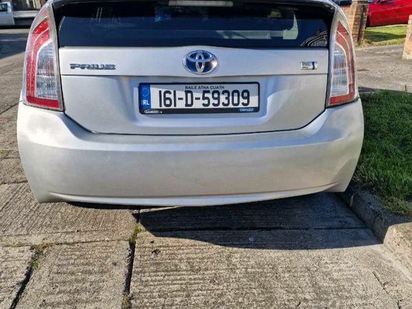 Toyota Prius Hatchback, Petrol Hybrid, 2016, Silver