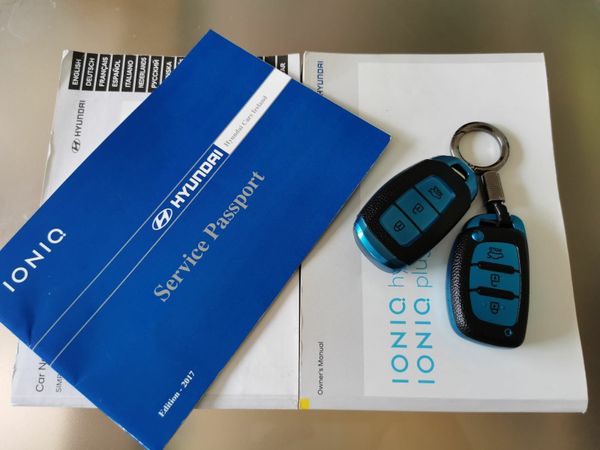 Hyundai IONIQ Hatchback, Petrol Plug-in Hybrid, 2018, Black