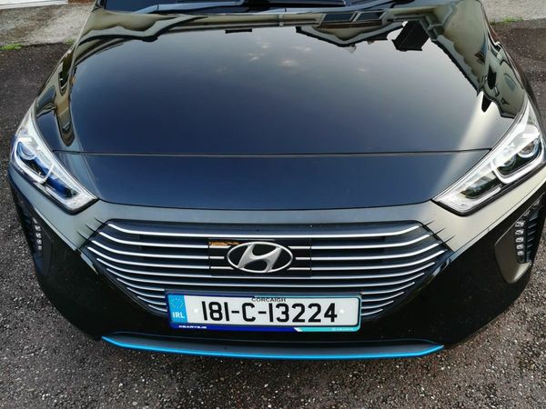 Hyundai IONIQ Hatchback, Petrol Plug-in Hybrid, 2018, Black