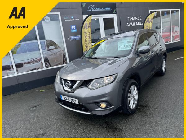 Nissan X-Trail Estate, Diesel, 2016, Grey