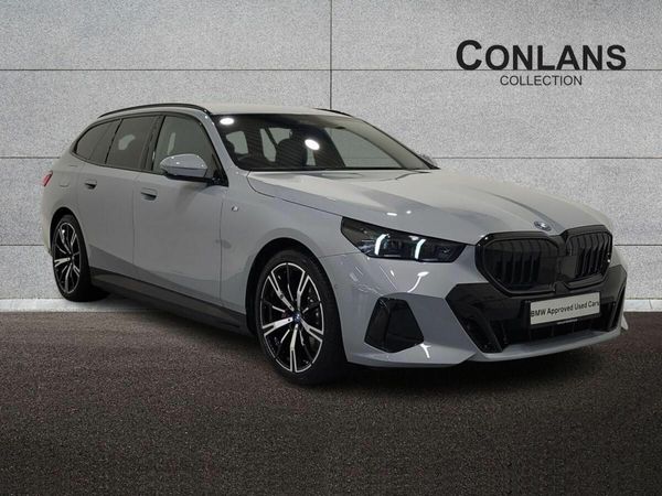 BMW 5-Series Estate, Petrol Plug-in Hybrid, 2025, Grey