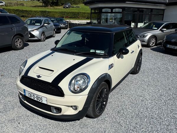 Mini Cooper Hatchback, Diesel, 2013, White