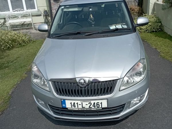 Skoda Fabia Hatchback, Petrol, 2014, Silver