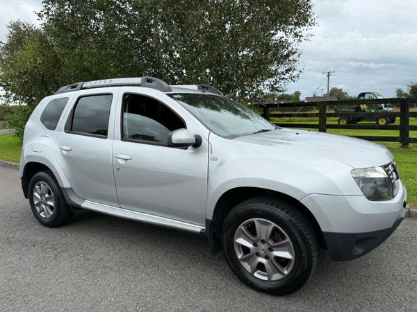 Dacia Duster SUV, Diesel, 2015, Silver
