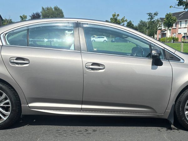 Toyota Avensis Saloon, Diesel, 2016, Bronze