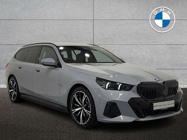 BMW 5-Series Estate, Petrol Plug-in Hybrid, 2025, Grey