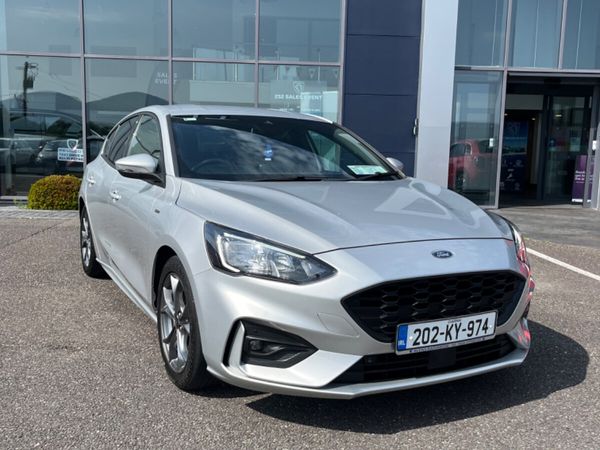 Ford Focus Hatchback, Diesel, 2020, Grey