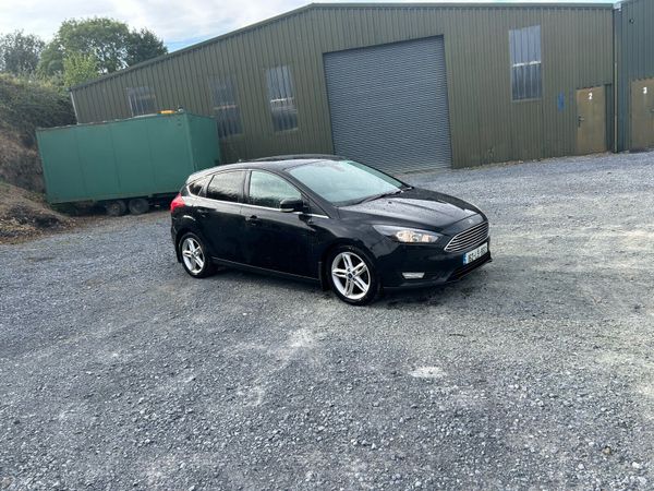 Ford Focus Hatchback, Diesel, 2016, Black