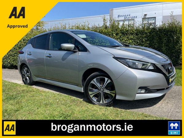 Nissan Leaf Hatchback, Electric, 2021, Silver