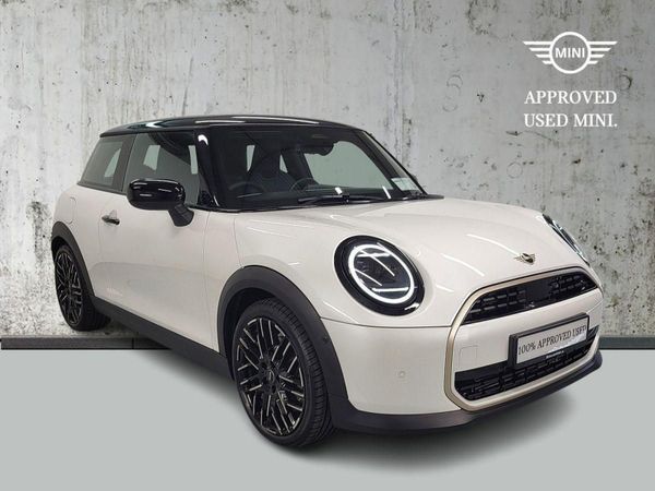 Mini Cooper Hatchback, Petrol, 2024, White