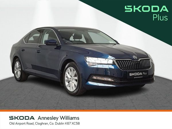 Skoda Superb Saloon, Diesel, 2023, Blue