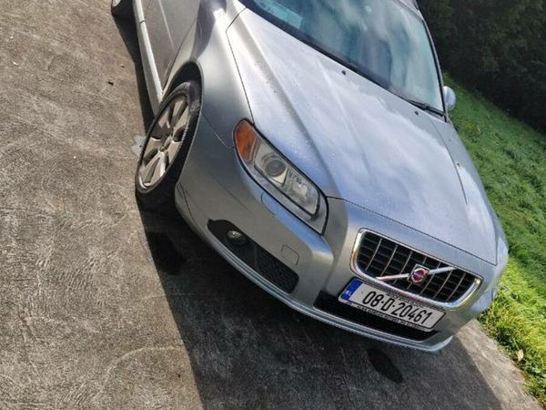 Volvo V70 Estate, Ethanol Petrol, 2008, Silver