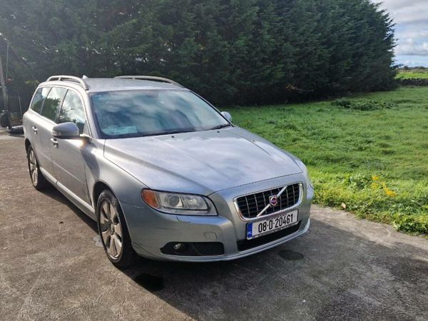 Volvo V70 Estate, Ethanol Petrol, 2008, Silver