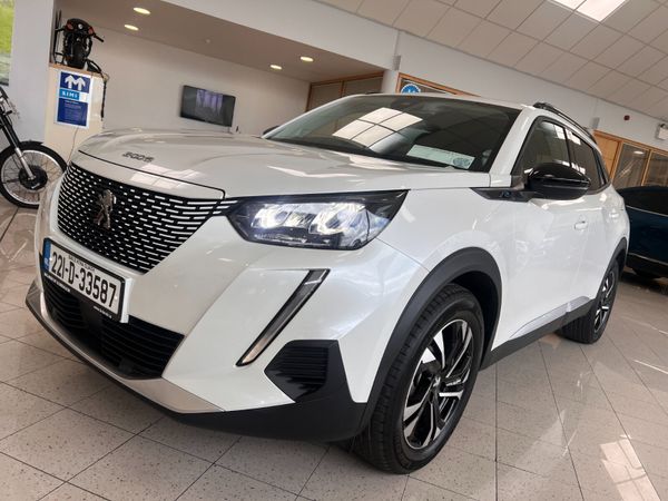 Peugeot 2008 Hatchback, Electric, 2022, White