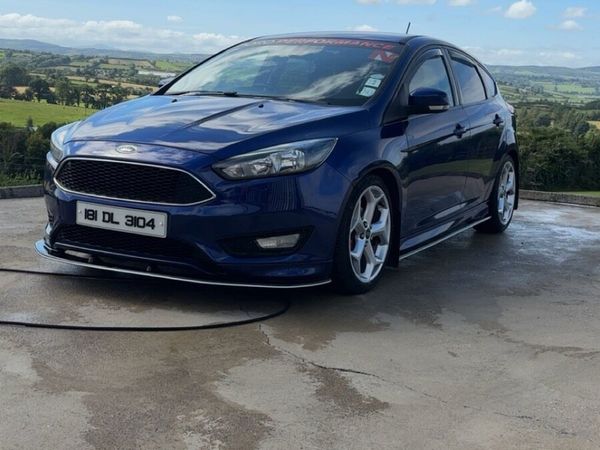 Ford Focus Hatchback, Diesel, 2018, Blue