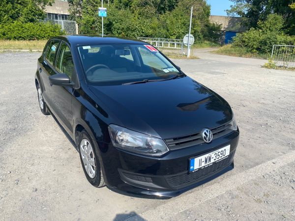 Volkswagen Polo Hatchback, Petrol, 2011, Black