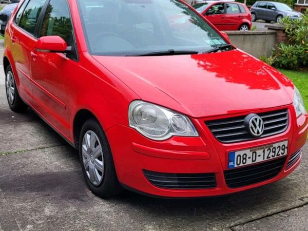Volkswagen Polo Hatchback, Petrol, 2008, Red